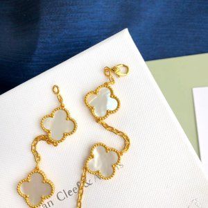 VCA Vintage Alhambra 18k bracelet